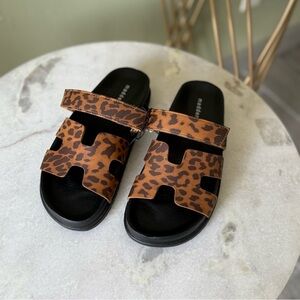 New Steve Madden Leopard Print Sandals 5,5